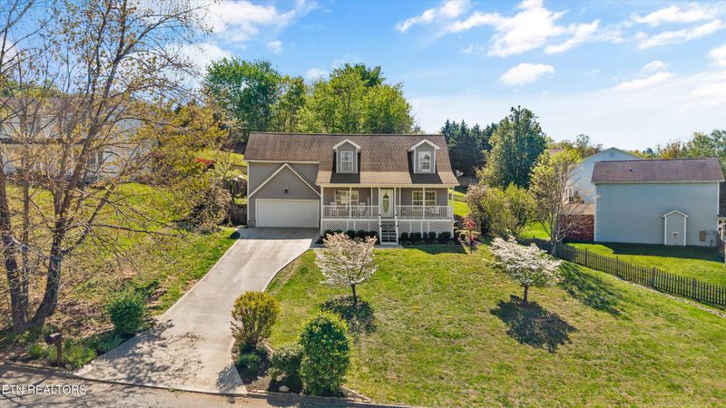 8230 Gamblers Choice Tr, Powell, TN 37849