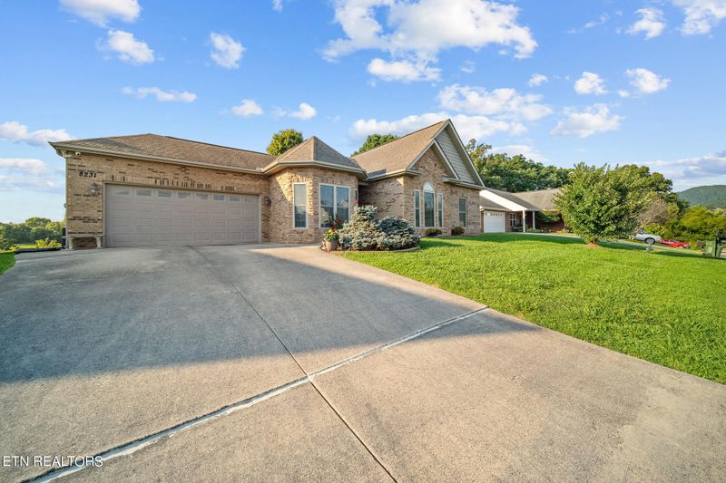 8231 Horseshoe Mesa Tr, Corryton, TN 37721
