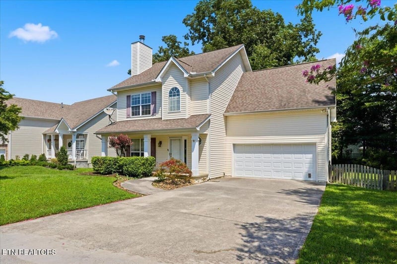 8234 Gallaher Station Dr, Knoxville, TN 37919