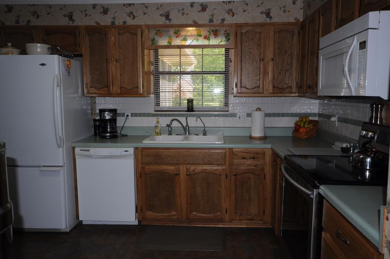 8236 Cricket Rd, Powell, TN 37849