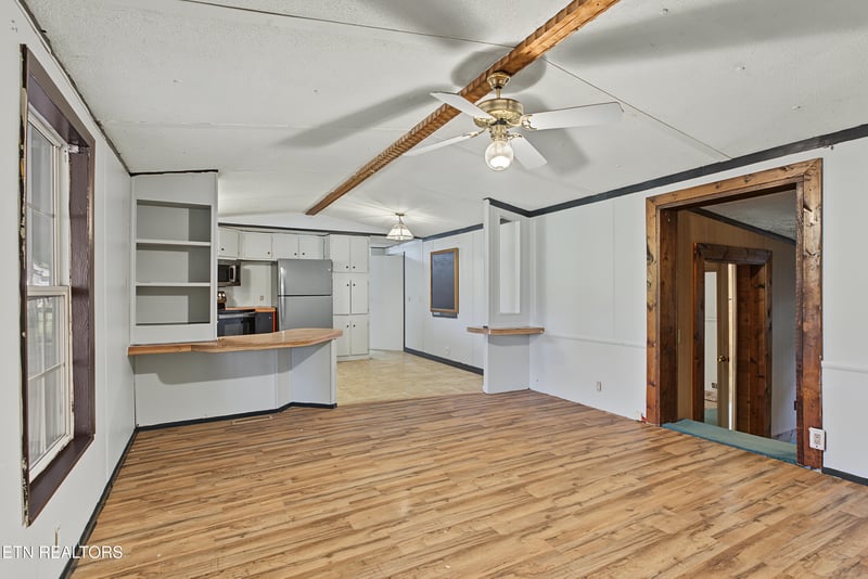 824 Edna Garland Rd, Maryville, TN 37801