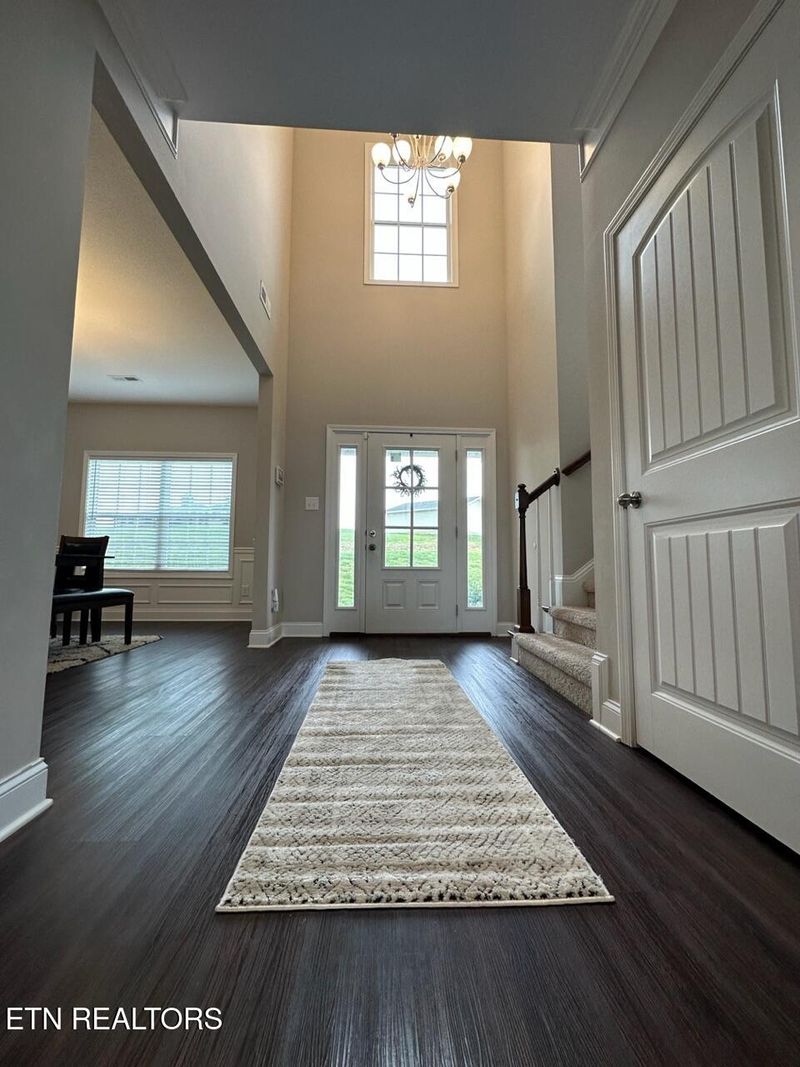 8242 Equinox Ln, Powell, TN 37849