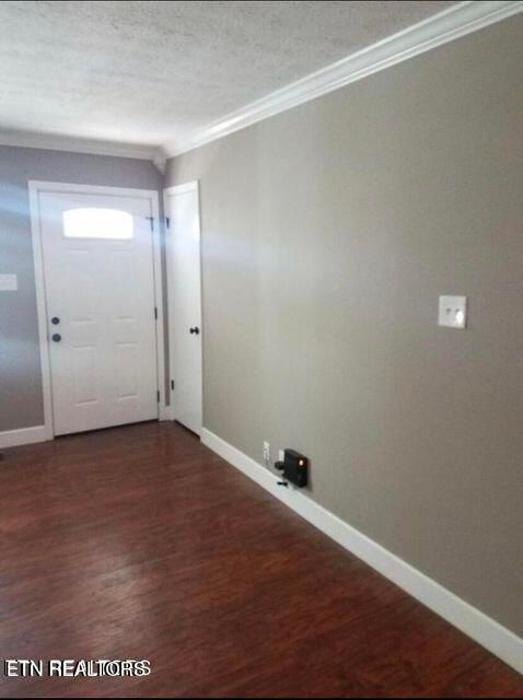 825 Bent Tree Rd, Knoxville, TN 37934
