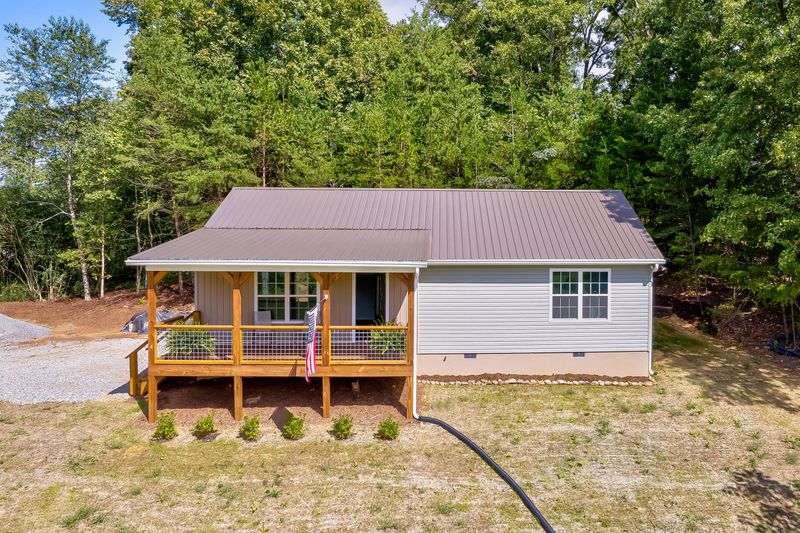825 Little Valley Rd, Loudon, TN 37774