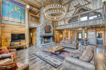 825 Pinecrest Way, Sevierville, TN 37862
