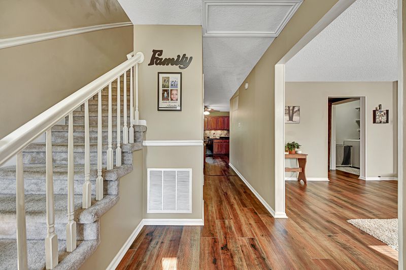 825 View Harbour Rd, Knoxville, TN 37934