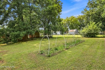 826 Columbus St, Maryville, TN 37804