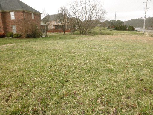 826 Mcguffeys Dr #2, Knoxville, TN 37934