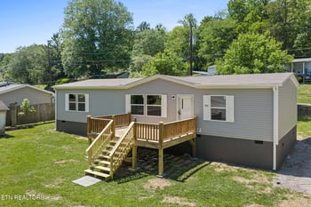 826 Pop Hollow Rd, Clinton, TN 37716