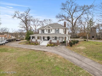 827 W Broadway Ave, Maryville, TN 37801