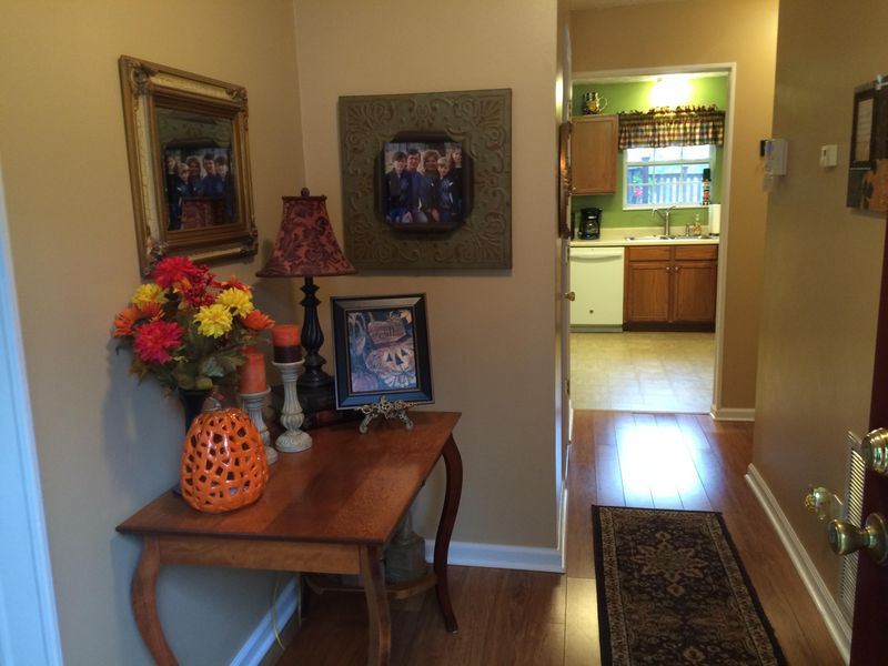 8271 Oak Terrace Rd, Powell, TN 37849