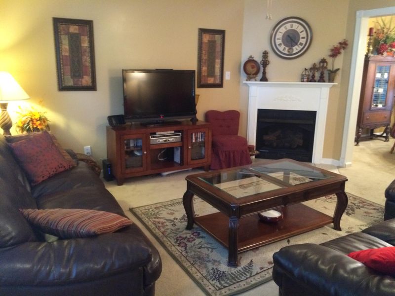 8271 Oak Terrace Rd, Powell, TN 37849
