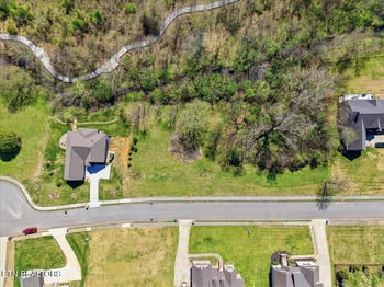 828 Brookshire Blvd, Maryville, TN 37803