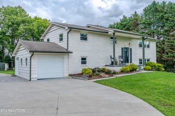 828 Freels Ln, Concord, TN 37922