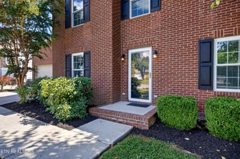 828 Paxton Dr, Knoxville, TN 37918