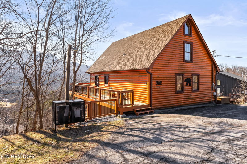 829 Red Fox Trl, Gatlinburg, TN 37738