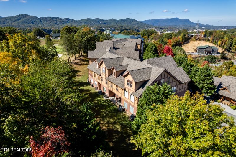 830 Golf View Blvd #3106, Pigeon Forge, TN 37863