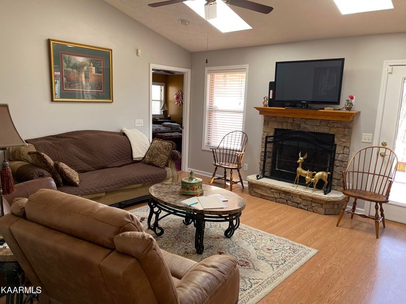 830 Green Dr #4, Monterey, TN 38574
