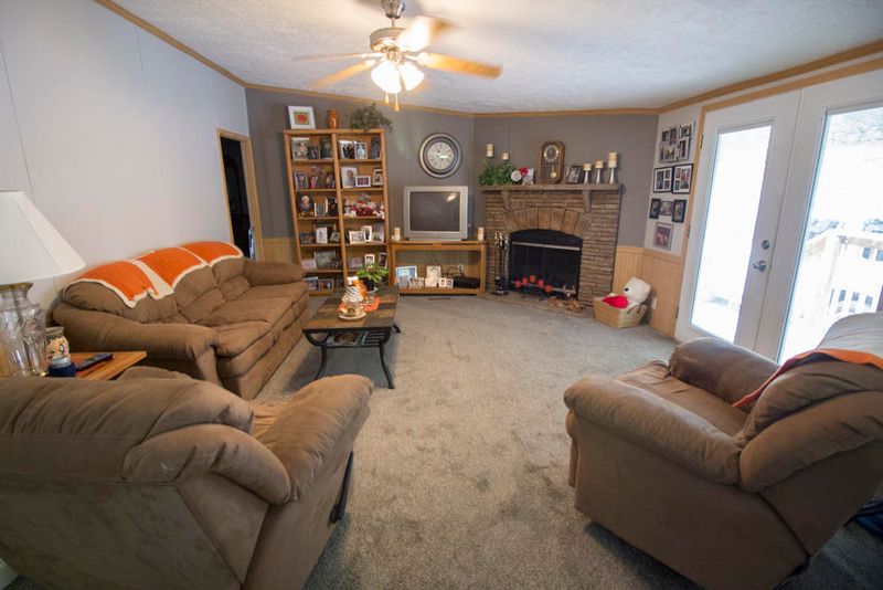 830 Riggs Chapel Rd, Harriman, TN 37748