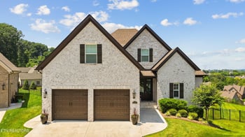 8307 English Hill Ln, Knoxville, TN 37923