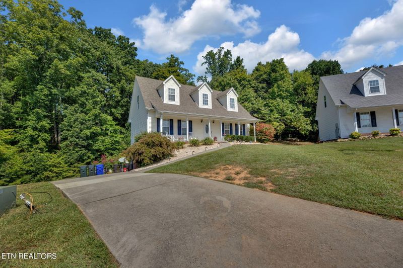 831 Hemlock Cir, Morristown, TN 37814