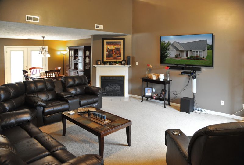 8311 Garden Ter, Powell, TN 37849