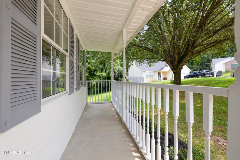 8311 Timber Ridge Ln, Powell, TN 37849