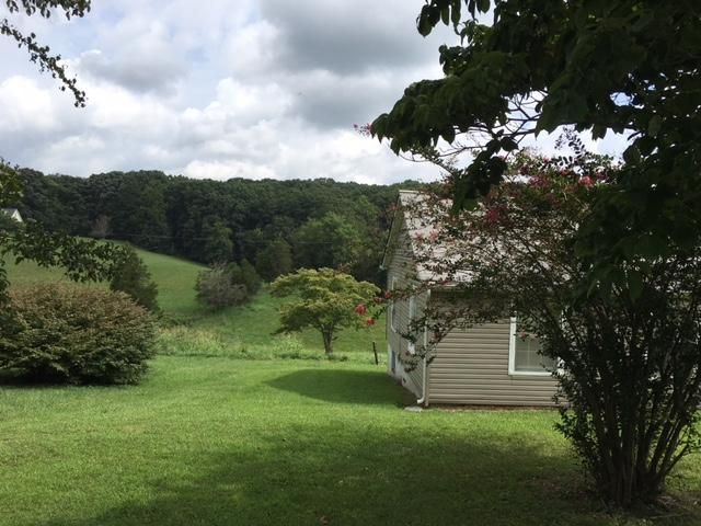8314 Coppock Rd, Corryton, TN 37721