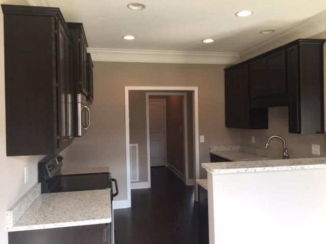 8317 Ivory Tower Ln, Knoxville, TN 37931