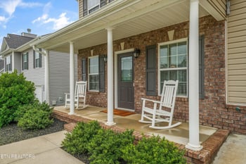 8319 Day Valley Rd, Powell, TN 37849