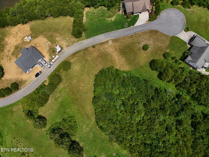 832 Gavin Ln, Seymour, TN 37865