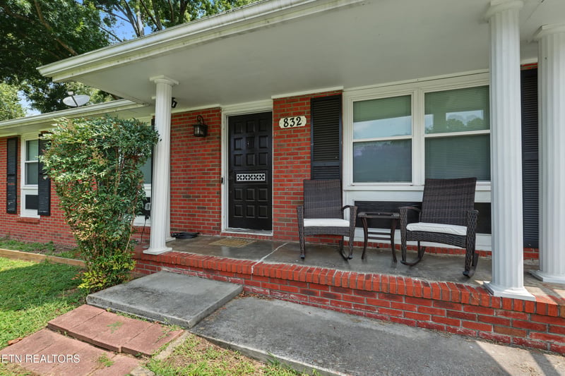 832 Oliver Ave, Seymour, TN 37865