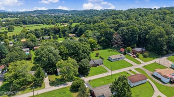 832 Oliver Ave, Seymour, TN 37865