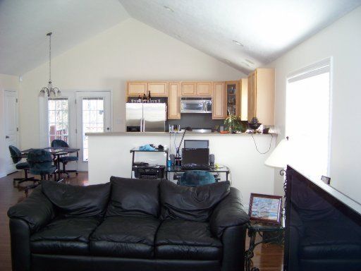 8328 Whippoorwill Rd, Powell, TN 37849