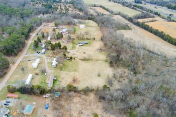 833 - 825 Elder Ln, Kodak, TN 37764