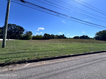 833 Highway 411, Vonore, TN 37885