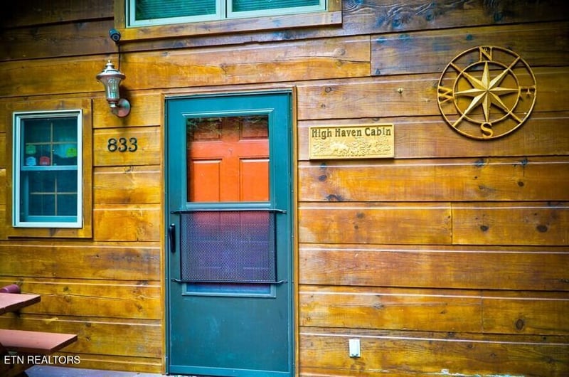 833 Stans Rd, Gatlinburg, TN 37738