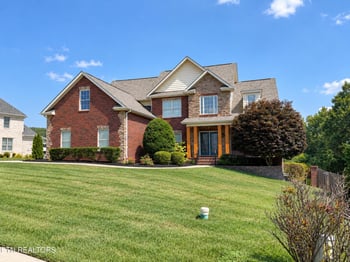 8330 Kiva Dunes Ln, Knoxville, TN 37938