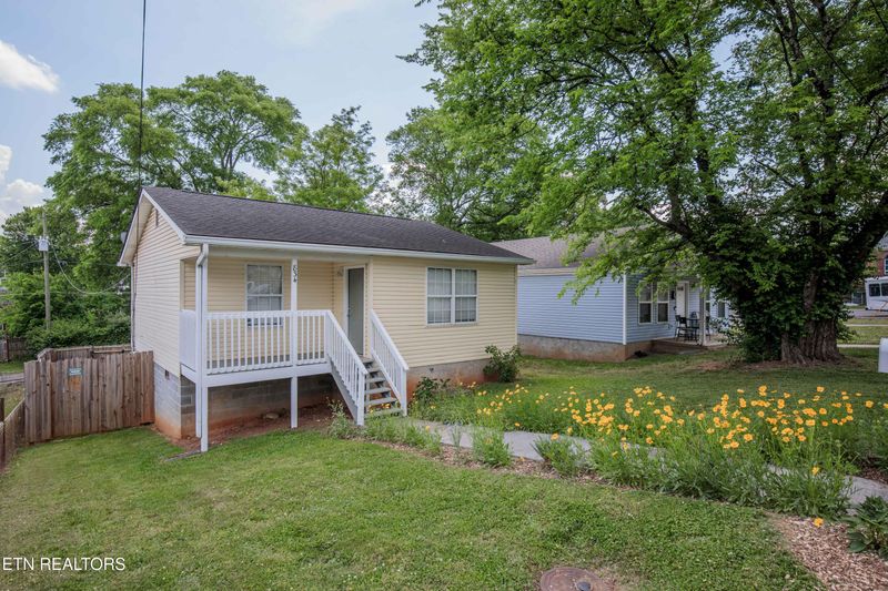 834 Belleaire Ave, Knoxville, TN 37921