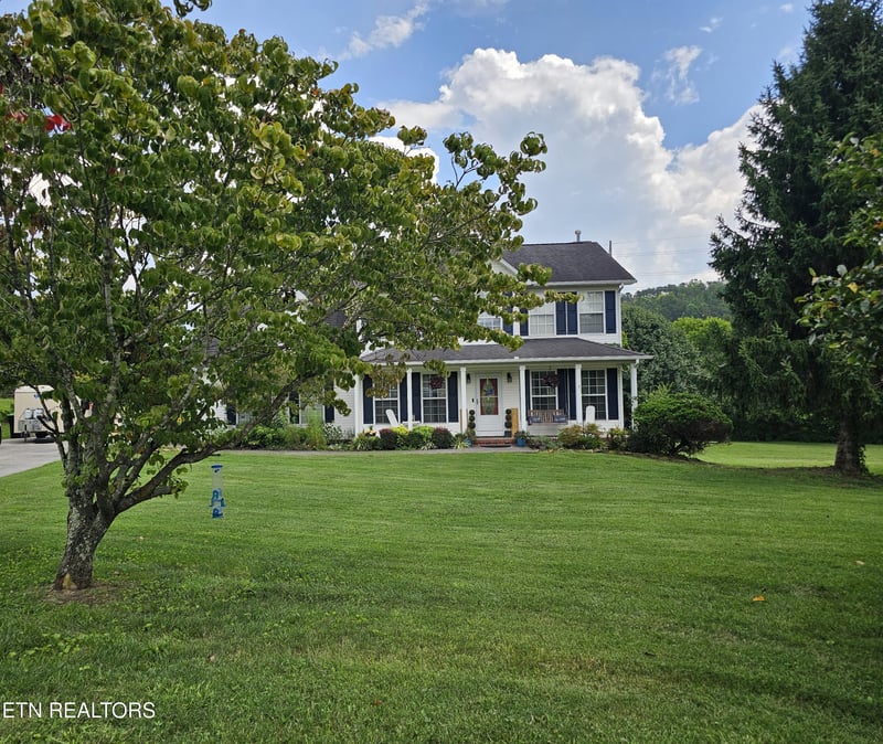 834 Garners Landing Blvd, Seymour, TN 37865