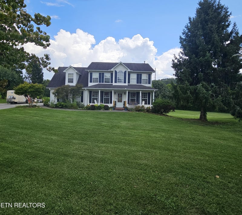 834 Garners Landing Blvd, Seymour, TN 37865