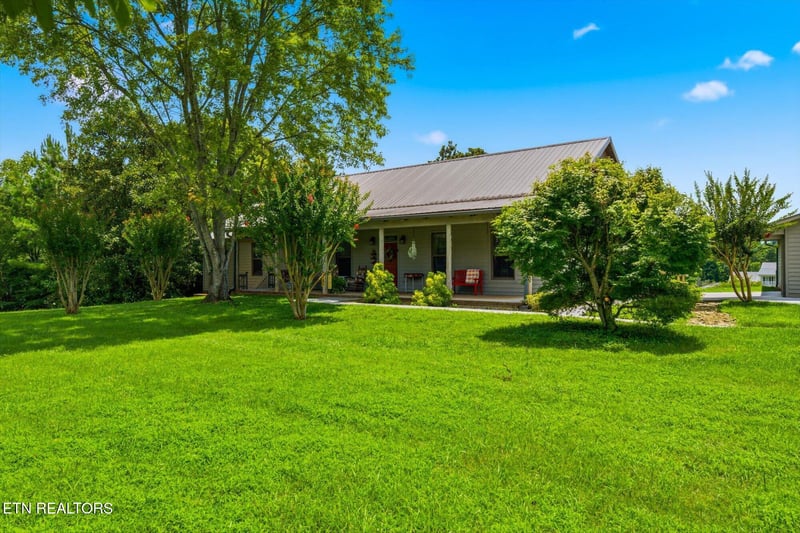 834 Highway 39 E, Athens, TN 37303