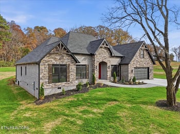 834 Sophie Dr, Greenback, TN 37742