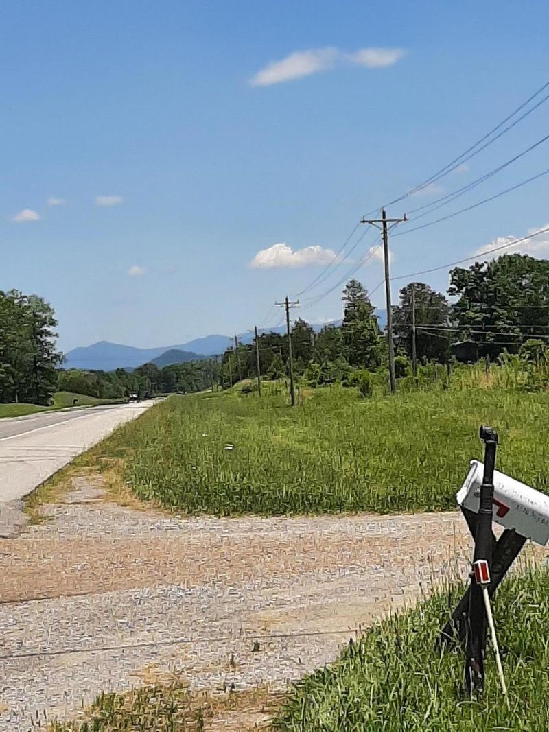 8340 Highway 68, Tellico Plains, TN 37385