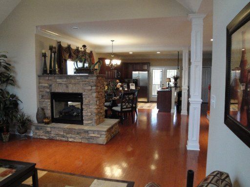8345 Shoregate Ln, Knoxville, TN 37938