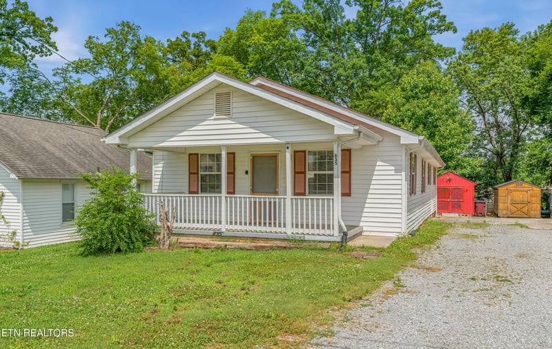 835 Cherry St, Alcoa, TN 37701
