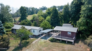 835 Holbert Ln, Kodak, TN 37764