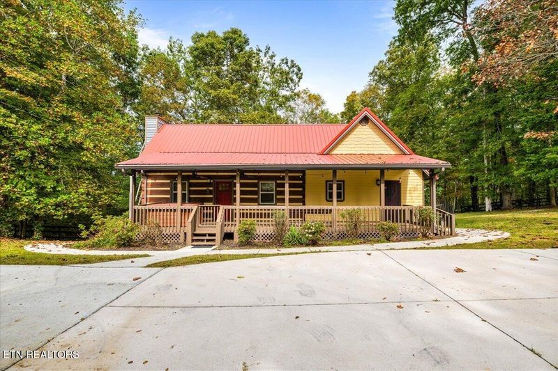 835 Jim Lee Ridge Rd, Lafollette, TN 37766