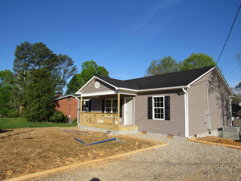 835 Tally Ho Dr, Knoxville, TN 37920