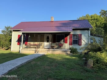 835 Vowell Mountain Ln, Rocky Top, TN 37769